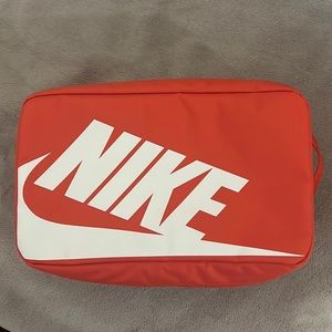Nike SHOE BOX BAG